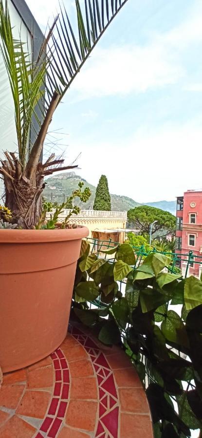 "Sea-See" Studio Taormina Center - Bellissima Vista Mare - Corner Kitchen Buitenkant foto