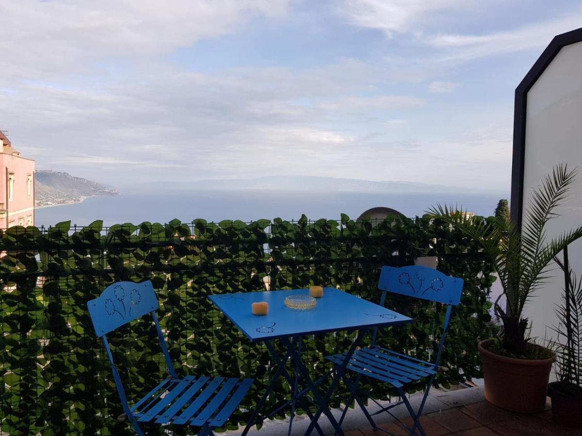 "Sea-See" Studio Taormina Center - Bellissima Vista Mare - Corner Kitchen Buitenkant foto