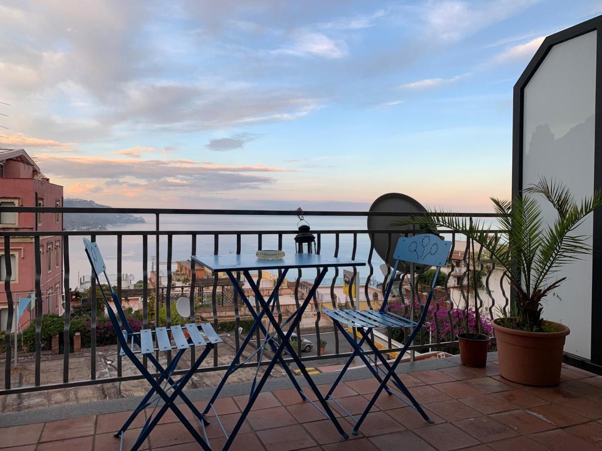 "Sea-See" Studio Taormina Center - Bellissima Vista Mare - Corner Kitchen Buitenkant foto